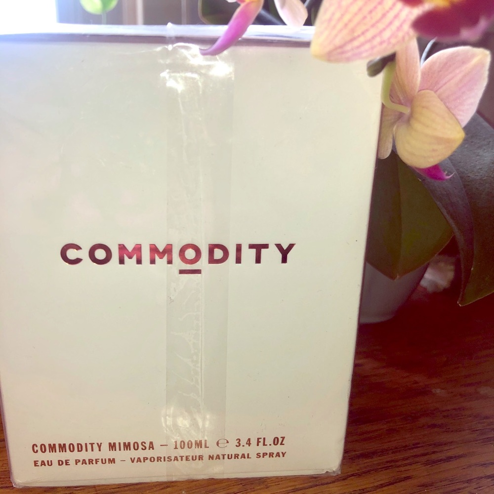 Commodity Mimosa fragrance NWOT